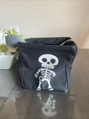 New🌈 Glow in the Dark Thirty One Skeleton Tote Bag halloween accessory
